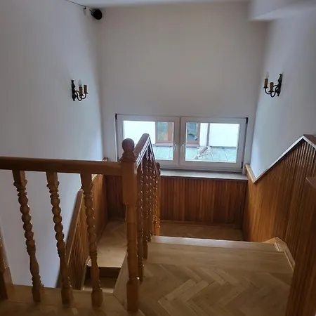 호스텔 Rooms4rest Cisowa - Private For Tourists - Atr Consulting Sp, Z O,o, *