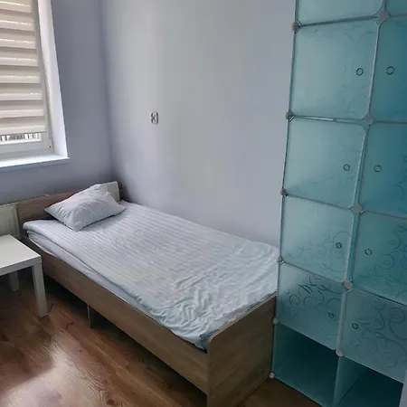 Rooms4rest Cisowa - Private For Tourists - Atr Consulting Sp, Z O,o, Albergue