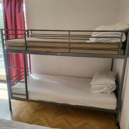 Rooms4rest Cisowa - Private For Tourists - Atr Consulting Sp, Z O,o, Hostel Warschau